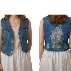 ​🐸🍄 Vintage Passport Hand Painted Mushroom Frog Denim Vest - Size M